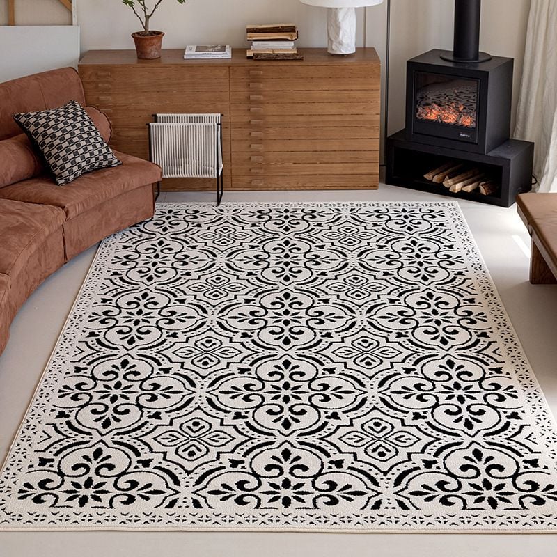 Thảm dệt 3D tạo hiệu ứng chiều sâu độc đáo, giúp không gian trở nên sống động và sang trọng.