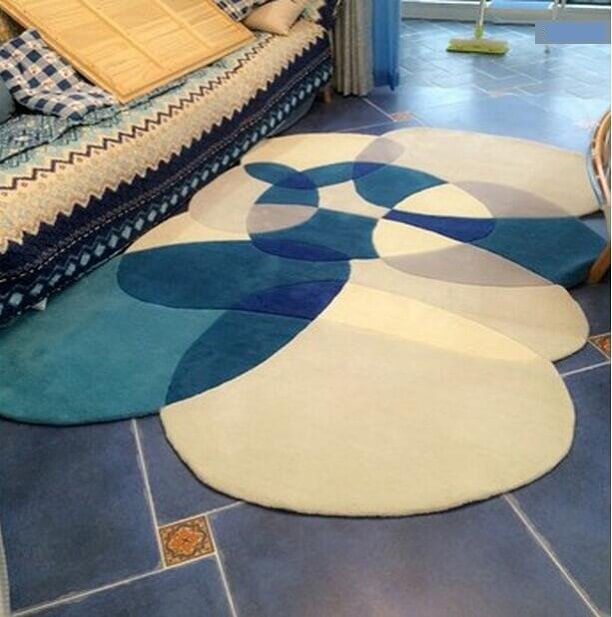 Thảm trải sàn 3D có họa tiết sống động, tạo chiều sâu và điểm nhấn ấn tượng cho không gian.