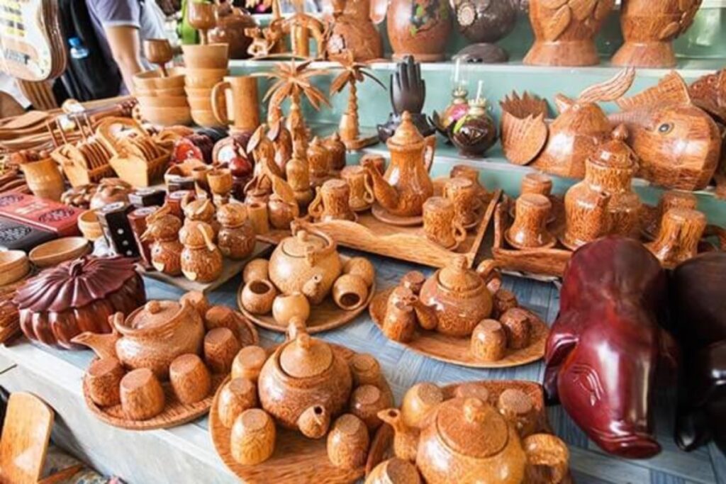 Ứng dụng gỗ thông làm đồ mỹ nghệ 